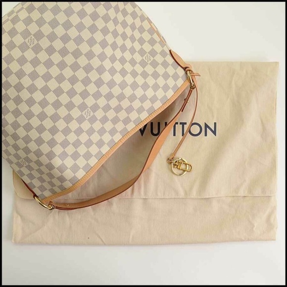 Authentic Louis Vuitton - Picture 14 of 15
